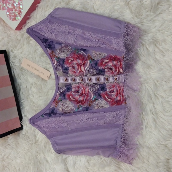 Victoria's Secret Tops - Victoria's Secret Dream Angels Purple Floral Lace Corset Top Medium 🆕